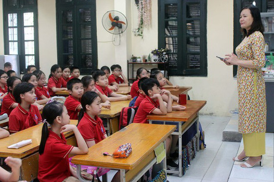 Giáo viên nghỉ thai sản trùng hè, tính nghỉ bù thế nào?