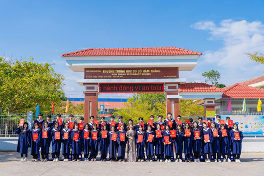 Chạm đỉnh bằng tự học và đam mê