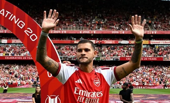 HLV Arteta chỉ ra vũ khí chiến thuật giúp Bruno Guimaraes nâng tầm tuyến giữa Arsenal