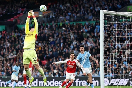 Thương vụ James Trafford cập bến Leeds United xáo trộn top 5 thủ môn đắt giá nhất lịch sử