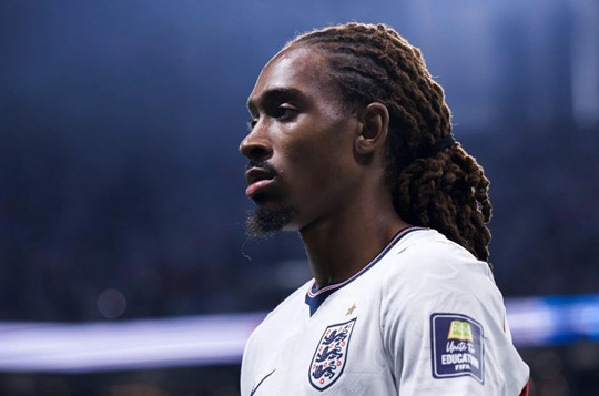 Bốn bến đỗ tiềm năng giúp hậu vệ Djed Spence cứu vãn sự nghiệp sau kỳ World Cup 2026 rực rỡ