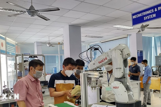 Nghị quyết 19-NQ/TW: Động lực mới cho mô hình tăng trưởng Việt Nam