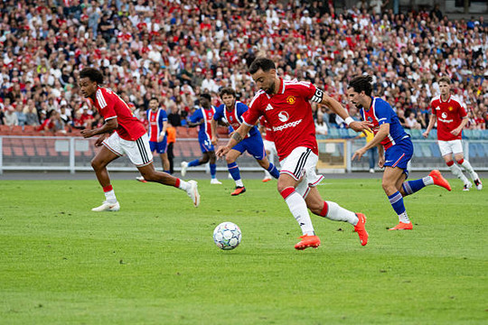 Man United chạm trán Leeds tại Dublin: Cuộc diễn tập bản lề trước thềm Ngoại hạng Anh