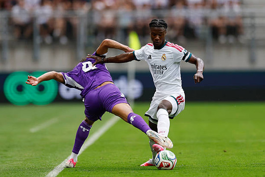 Eduardo Camavinga sa sút tại Real Madrid: Jose Mourinho đã đúng khi gạch tên tiền vệ Pháp