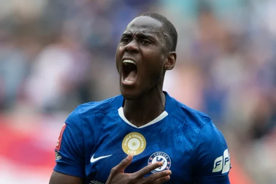 Chelsea và cỗ máy in 300 triệu bảng Cobham: Sự đánh đổi cay đắng giữa tài chính và bản sắc