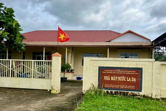 Đưa nước sạch đến gần dân