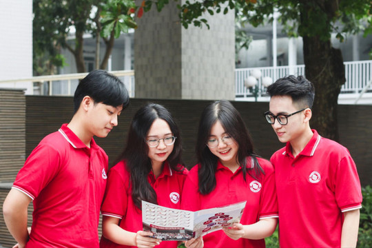 Điểm chuẩn đại học 2026: Trật tự nhóm ngành điểm cao đang thay đổi