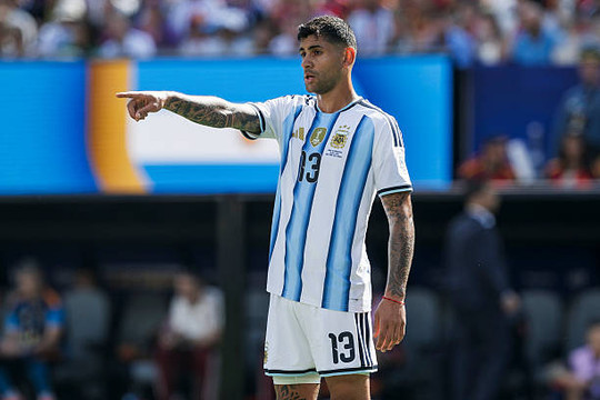 Atletico Madrid chính thức chốt thỏa thuận chiêu mộ trung vệ Cristian Romero từ Tottenham Hotspur