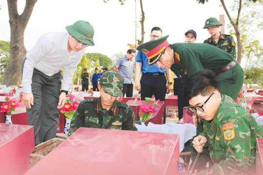 Khép lại những ngày không quên