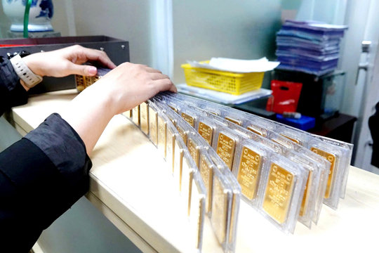 Cập nhật giá vàng trưa 14/8/2026: SJC, nhẫn trơn 9999 BTMC, 1 chỉ 14,28 triệu
