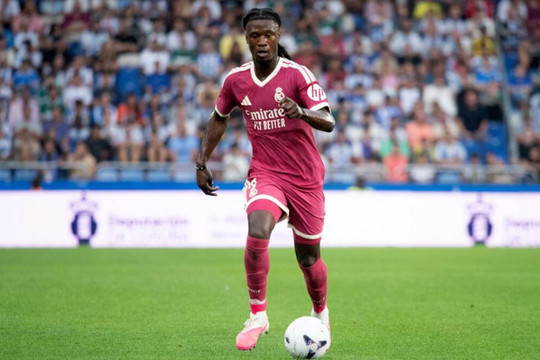Eduardo Camavinga rực sáng tại Real Madrid, Manchester United cần nhanh tay thâu tóm tiền vệ Pháp