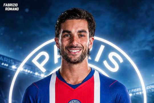 PSG chốt thương vụ Ferran Torres từ Barcelona với giá 50 triệu euro để tái hợp Luis Enrique