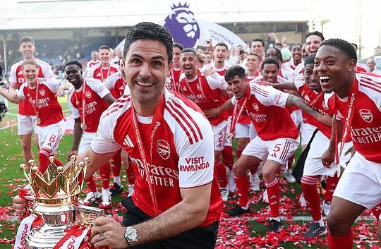 Siêu máy tính Opta dự đoán Ngoại hạng Anh 2026-27: Arsenal dẫn đầu cuộc đua vô địch với 38%