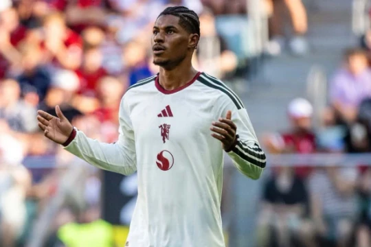 Marcus Rashford tái xuất tại Manchester United với tư duy chơi bóng bùng nổ từ Barcelona