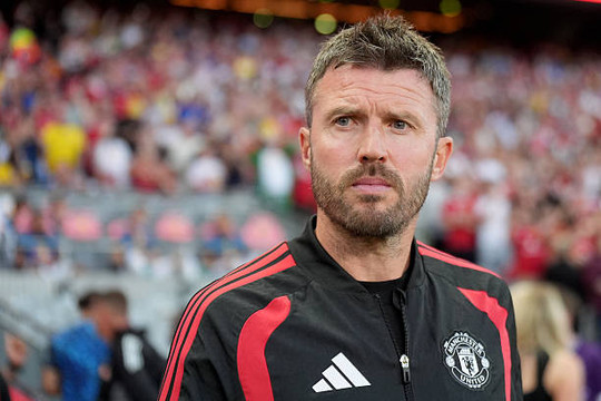 Man Utd thua ngược AC Milan 2-4, HLV Michael Carrick khẳng định toàn đội không có lời bào chữa