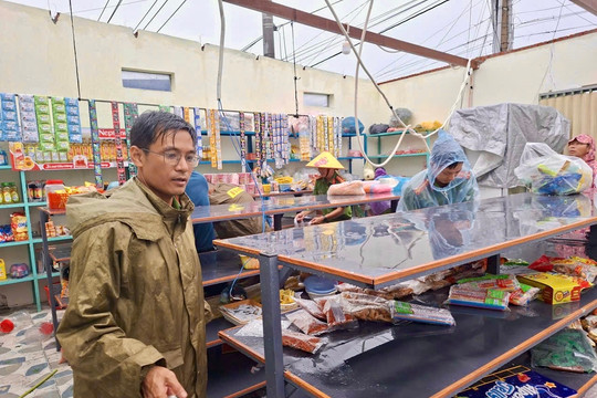 Kịp thời khắc phục hậu quả do mưa lớn, lốc xoáy tại Hàm Thuận Nam