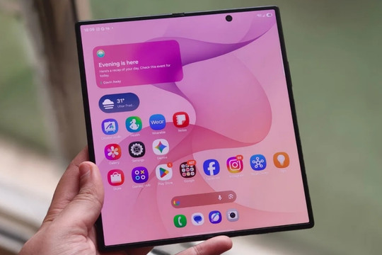 Bảng giá sửa màn hình Samsung Galaxy Z Fold8 Series: Bản Ultra lên tới 16,3 triệu đồng
