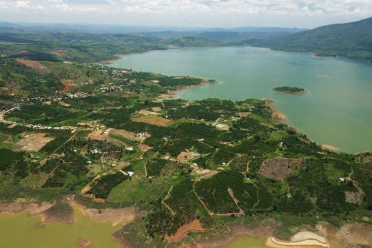 Lam Dong Expands Potential for Floating Solar Power on Hydropower Reservoirs