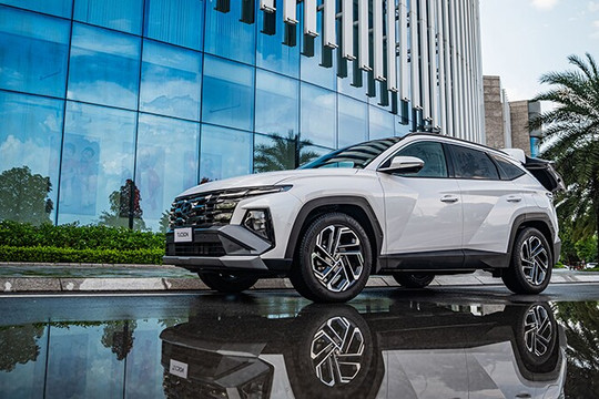 Đánh giá Hyundai Tucson 2026: Lựa chọn SUV cỡ C đa dạng phiên bản cùng ưu đãi tới 85 triệu đồng