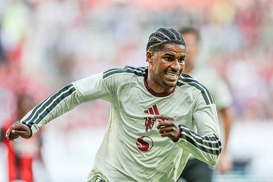 HLV Michael Carrick đánh giá cao sự đa năng của Marcus Rashford trong sơ đồ chiến thuật Man Utd