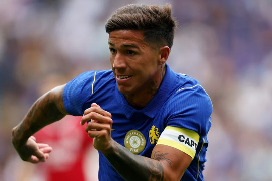 Tương lai của Enzo Fernandez tại Chelsea lung lay sau phát biểu lấp lửng từ HLV Xabi Alonso