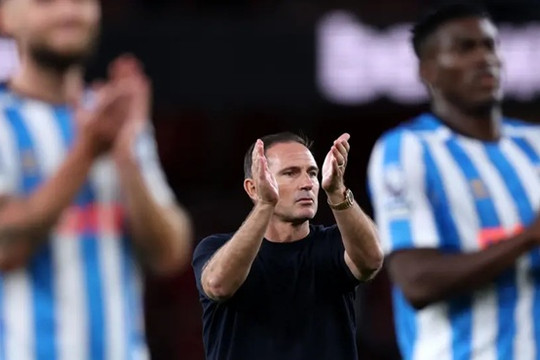Thua Arsenal 0-3 ngày tái xuất, Coventry City vẫn kiên định với mục tiêu trụ lại Ngoại hạng Anh