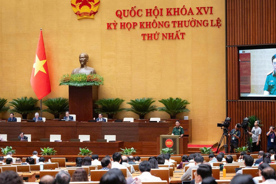 Thông qua Luật sửa đổi, bổ sung một số điều của 09 luật về quân sự, quốc phòng