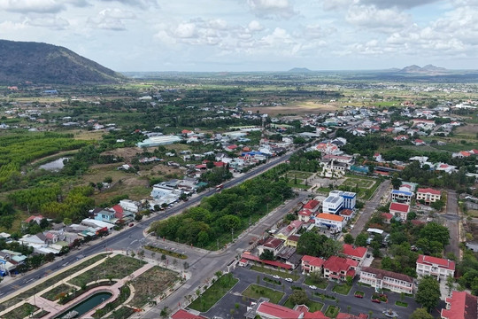 Ham Thuan Nam Poised to Become a Ward, Accelerating Urban Development