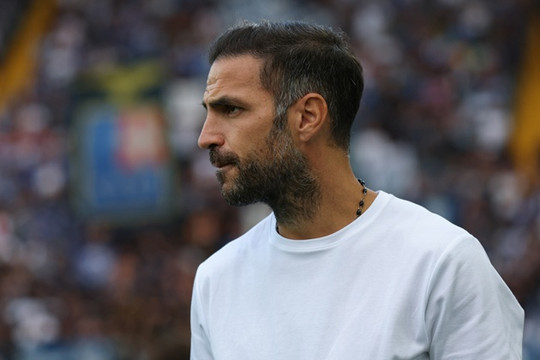 Como chia điểm kịch tính cùng Udinese tại Serie A: Cesc Fabregas lên tiếng khen ngợi Moise Kean