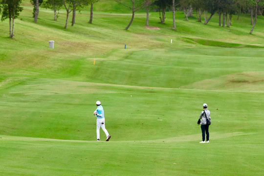 Giải Golf truyền thống Lâm Đồng gây quỹ 176 triệu đồng