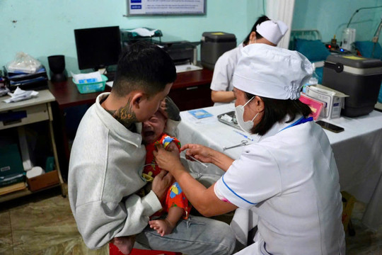 Lâm Đồng tăng cường tiêm chủng mở rộng năm 2026