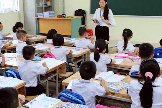 Cách tính thời gian giữ hạng của giáo viên tiểu học
