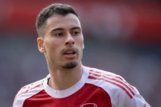 Arsenal nhận cảnh báo đắt giá về nguy cơ gây phẫn nộ nếu bán đứt Gabriel Martinelli