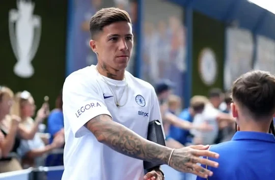 Man City sẵn sàng chi 145 triệu euro chiêu mộ Enzo Fernandez sau khi đòi chia tay Chelsea
