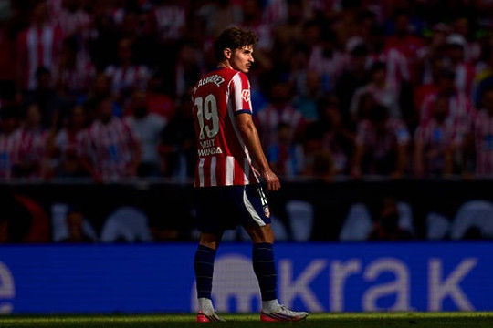 Atletico Madrid đanh thép đóng sập cánh cửa chuyển nhượng Julian Alvarez sang Barcelona