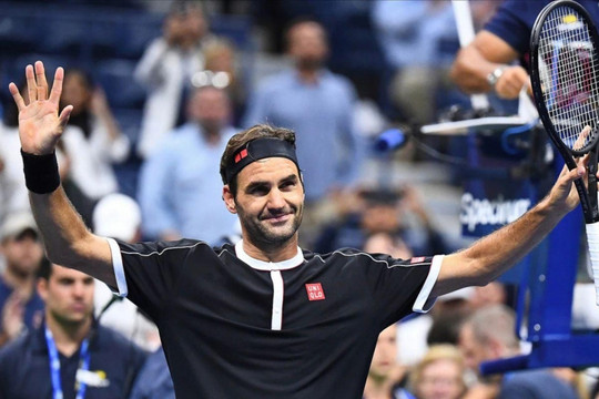 Roger Federer tái xuất sân Arthur Ashe tại US Open nhưng dập tắt hy vọng trở lại thi đấu