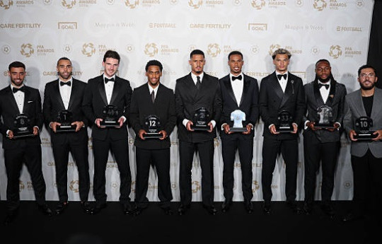 Arsenal áp đảo đội hình tiêu biểu Ngoại hạng Anh 2026 do PFA bình chọn với 5 ngôi sao