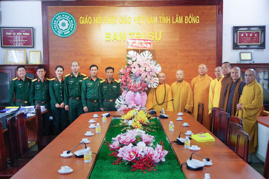 Lực lượng vũ trang tỉnh chúc mừng Đại lễ Vu Lan - Báo hiếu năm 2026