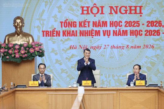Không để học sinh vì hoàn cảnh khó khăn mà không được đến trường