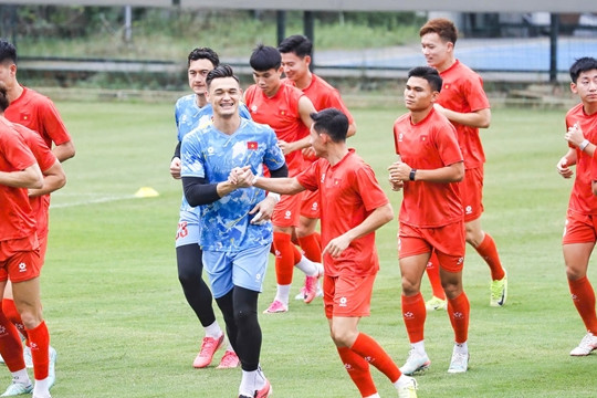 Đội tuyển Việt Nam áp đảo đội hình tiêu biểu ASEAN Cup 2026 và nghịch lý Lê Giang Patrik