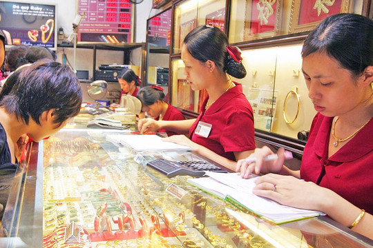 Cập nhật giá vàng sáng 1/9/2026: SJC, nhẫn trơn 9999 BTMC DOJI Phú Quý