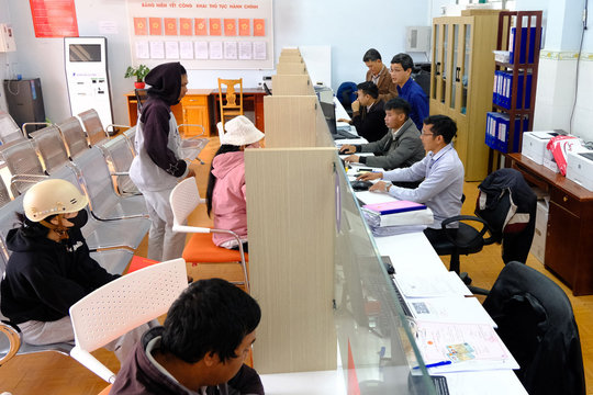 Lạc Dương đổi mới hành chính, hướng tới sự hài lòng của người dân