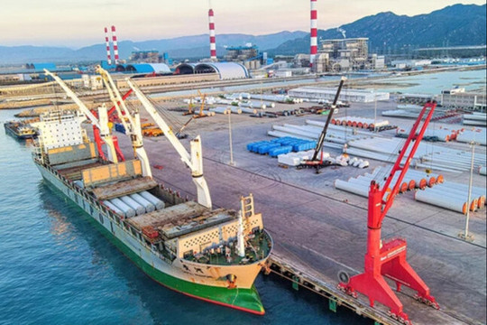 Khi “cửa trời”, “cửa biển” cùng rộng mở