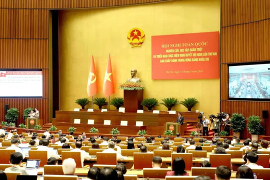 Trực tiếp: Hội nghị toàn quốc nghiên cứu, quán triệt và triển khai một số Nghị quyết, Chỉ thị của Bộ Chính trị