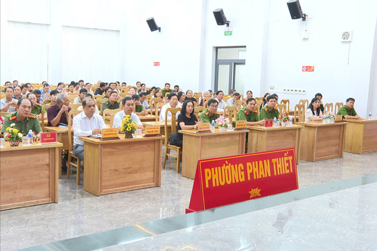 Phan Thiết ra mắt 3 mô hình nòng cốt phong trào “Toàn dân bảo vệ an ninh Tổ quốc”