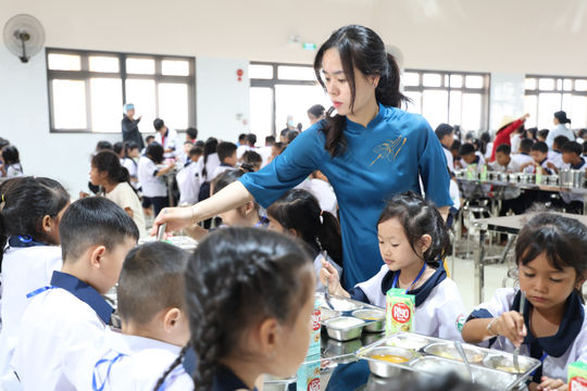 Trường học vùng biên dần ổn định nhịp vận hành