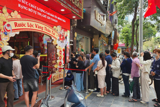 Cập nhật giá vàng sáng 12/9/2026: SJC, nhẫn 9999 BTMC DOJI Phú Quý thứ Bảy