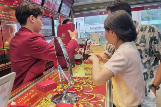 Giá vàng SJC, vàng nhẫn chiều 13/9/2026 tại DOJI, BTMC, Phú Quý, PNJ và giá vàng thế giới cuối tuần