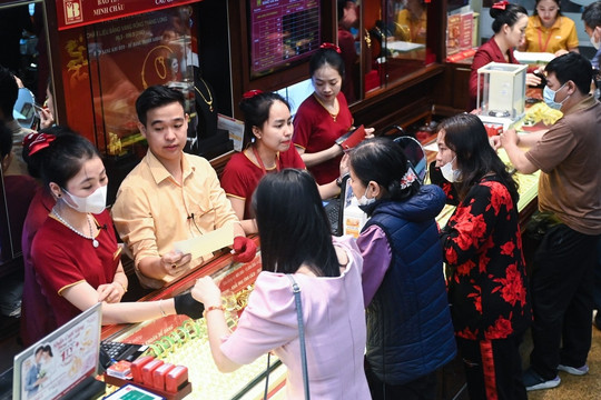 Bảng giá vàng hôm nay 15/9/2026: Giá vàng 9999, nhẫn trơn tại Bảo Tín Minh Châu