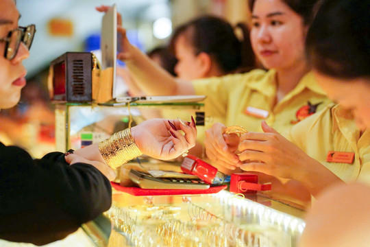 Bảng giá vàng Phú Quý chiều nay 16/9/2026: Vàng miếng 9999, vàng nhẫn tròn